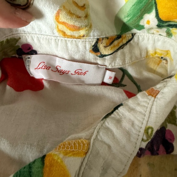Lisa Says Gah Tessa Button Down Medium - Picture 7 of 7